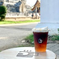 กนก่อนกาแฟ