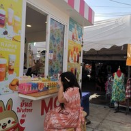 บรรยากาศ MOMO SHAKE (ตลาดปัฐวิกรณ์)