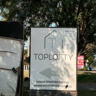 Toplofty Cafe