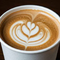 BEARCAVE SLOW BAR COFFEE จันทน์18/7 แยก 25