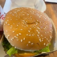 19 Burger กรุงเทพกรีฑา7 สวนสน