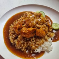 เมนูของร้าน แดงกรอบสวนสน อ่างศิลา