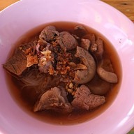 อิ่มจุก บะหมี่เกี๊ยว&หมูแดง -