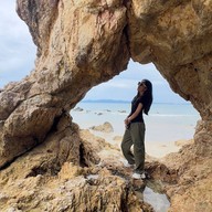 หินทะลุ อ่าวเขาควาย