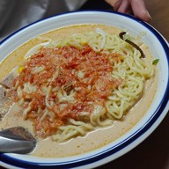 โทมาโตนู้ดเดิ้ล ซอยธนิยะ