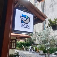 หน้าร้าน Dove Cafe And Bistro