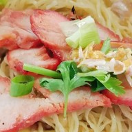 แก้วโปรด ปั่นละมุ่น (ผลไม้ ปั่น-ปลอก-สด)