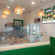 บรรยากาศ มารีย์ บัวลอยไส้ทะลัก แยกไฟแดงอุดม