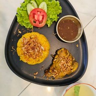 ฌาบีบี เฮ้าส์ จุฬา12  สวนหลวงสแควร์