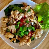 ส้มตำเจ๊แต๋น เจ๊แต๋น