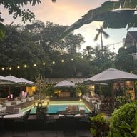 Dusit Gourmet - ดุสิต กูร์เมต์ Baan Dusit Thani - บ้านดุสิตธานี