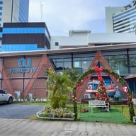 ณ คลองวาฬ