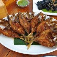 ร้านโป๊ะปลาทู แม่กลอง สาขาแม่กลอง