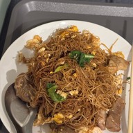 ราดหน้า ยอดผัก เฮงเฮง บางแก้ว