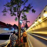 บรรยากาศ ท่าเรือ วัดโพธิ์