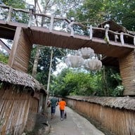 บ้านมอญห้วยน้ำใส