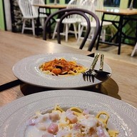 Afternoon Bar & Bistro