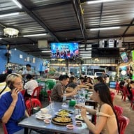 สมยศ ข้าวต้มรอบดึก (Som Yot Khaotom Rop Duek)โชคชัย 4 ซอย 72  โชคชัย 9