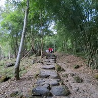 ศูนย์เรียนรู้ เฌอซี๊ญ่า ตลาดไกวเปล