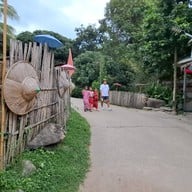 บ้านมอญห้วยน้ำใส