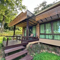 เมาน์เท่นครีกกอล์ฟรีสอร์ทแอนด์เรสซิเด้นซ์