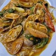 สมยศ ข้าวต้มรอบดึก (Som Yot Khaotom Rop Duek)โชคชัย 4 ซอย 72  โชคชัย 9