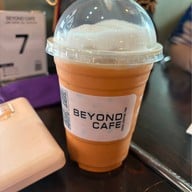 BEYOND CAFE (บียอนด์ คาเฟ่ กาแฟ เค้ก) สาขาสนามกีฬาเวสสุวรรณ