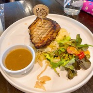 เมนูของร้าน Midwinter Green