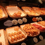 เมนู Bonjour Chamchuri Square