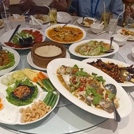 เมนูของร้าน Potetato Restaurant &Cafe