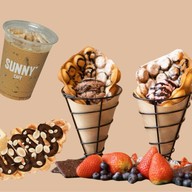 Sunny cafe & วาฟเฟิลฮ่องกง SUNNY CAFE