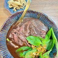 กาลนาน ก๋วยเตี๋ยวเรือสมุนไพร ซีคอนสแควร์ ศรีนครินทร์