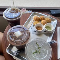 Cocoon Coffee & Co -