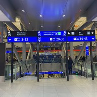 บรรยากาศ Bucharest Henri Coandă International Airport