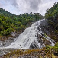 บรรยากาศ น้ำตกเต่าดํา