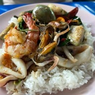 เจ๊เปิ้ลหาดวอน