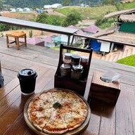 บ้านเขาพิซซ่าเฮ้าส์คาเฟ่