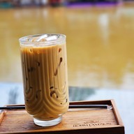 โรงแรม ลานนา ดุสิตา ริเวอร์ไซด์ บูทิค รีสอร์ท