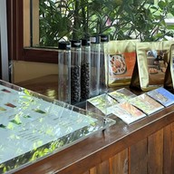 เพลินอนันต์ HOME CAFE