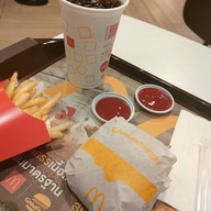 McDonald's เอสโซ่ บางนา - กม.6.5 (ไดร์ฟ ทรู)