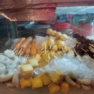 เหมย เหมย ลูกชิ้นทอด