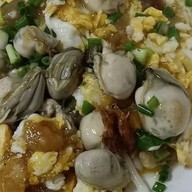 ผัดไทย หอยทอด รสทิพย์ ลาดปลาเค้า21