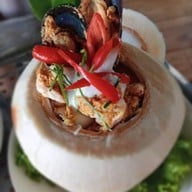 ครัวอารายา Araya Cafe and Restaurant