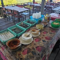 ข้าวแกงสัณฑมาศ