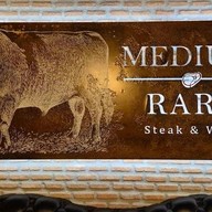เมนู Medium Rare Steak & Wine