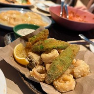 La Dotta Pasta Bar & Store ( Silom ) - ลา ด็อตต้า พาสต้าบาร์แอนด์สโตร์ ( สาขาสีลม )  สีลม