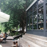 บรรยากาศ Hangar Cafe'