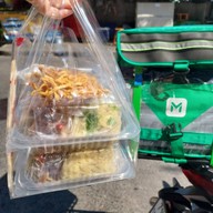 เมนูของร้าน ป้าพรลำพูน พลัส ข้าวซอย อ่อนนุช17