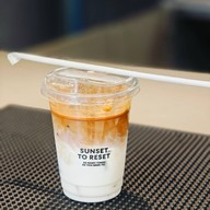 Sunset Coffee Roaster (สาขาแบริ่ง สุขุมวิท72)  ซันเซ็ท คอฟฟี่ โรสเตอร์