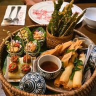 เมนูของร้าน The House by Ginger